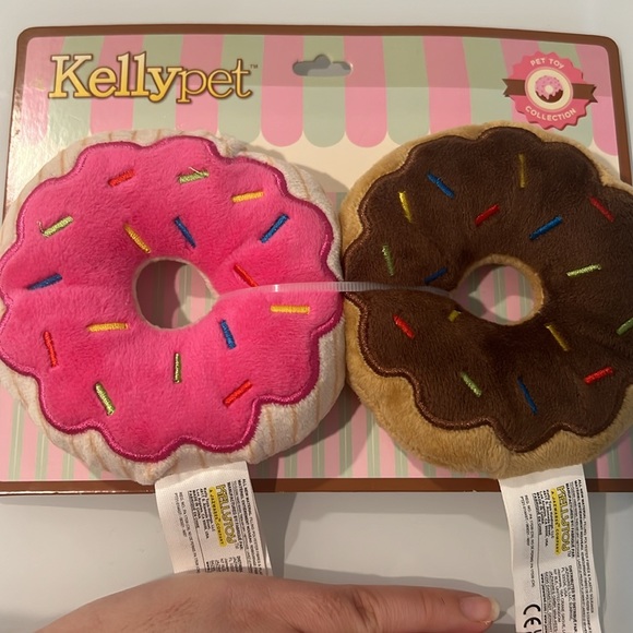 NEW Dog Toy Kellypet Plush Donut - Picture 2 of 3
